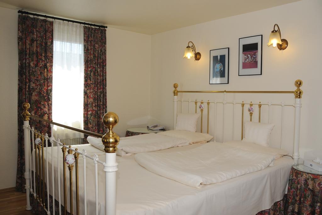 Hotel Admiral Wiesbaden Værelse billede
